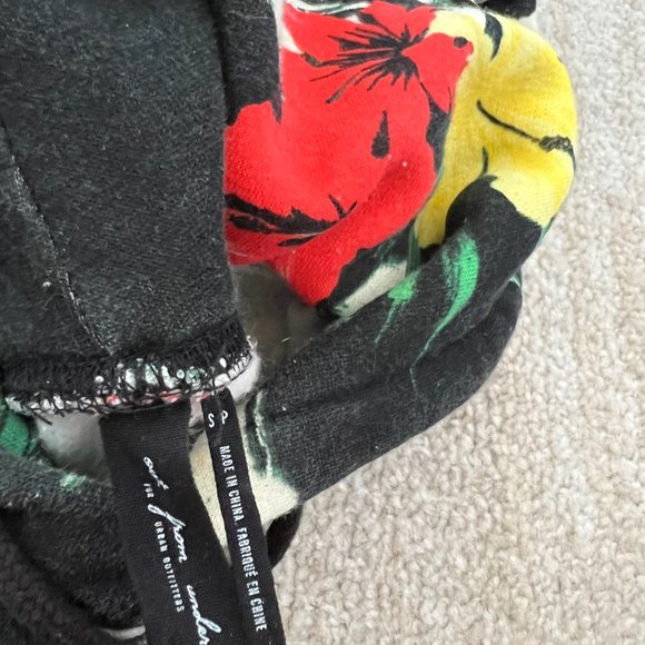 Floral Print Cropped Hoodie - Picture 2 of 9